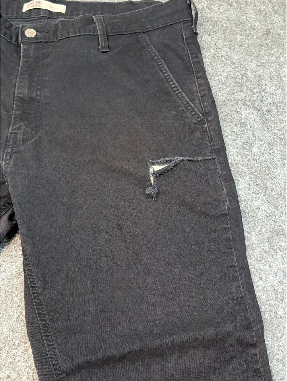Signature Levi Strauss Athletic Jeans Mens 38x30 Black Stretch Denim Ripped Work